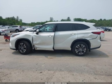 Toyota Highlander III 2021 Toyota Highlander 2021 TOYOTA HIGHLANDER XLE 3.5 Benzyna 295KM, zdjęcie 7