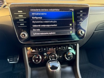 Skoda Superb III Liftback Facelifting 2.0 TDI SCR 200KM 2022 Skoda Superb Sportline 2.0 TDI, zdjęcie 16