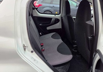 Toyota Aygo I Hatchback 5d Facelifting 1.0 VVT-i 68KM 2012 Toyota Aygo 1,0 Ben Klima Benzyna 68KM, zdjęcie 18