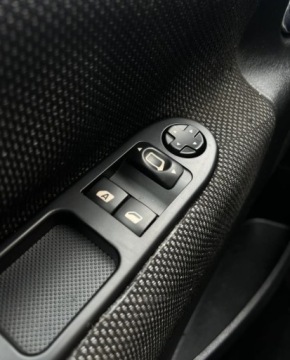 Peugeot 207 Hatchback 5d 1.4 VTi 95KM 2008 Peugeot 207 Klima Isofix Elektryka Warszawa 1.4 Benzyna 95KM, zdjęcie 20