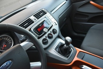 Ford Kuga I 2.0 Duratorq TDCi 163KM 2010 Ford Kuga Titanium 2.0TDCi 163KM Manual 2011r. AWD, zdjęcie 9