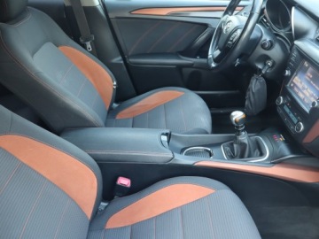 Toyota Avensis III Wagon Facelifting 2015 1.6 D-4D 112KM 2015 Toyota Avensis 1.6 D-4D, Salon Polska, VAT 23%, zdjęcie 8