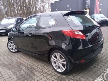 Mazda 2 II Hatchback 5d 1.5 103KM 2009 Mazda 2 1.5 Dynamic PROSTA benzyna 140 tys.km BOGATA wersja 1.5 Benzyna, zdjęcie 12