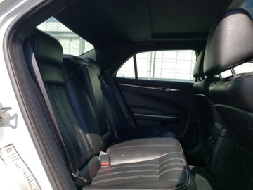 Chrysler 300C II 2021 Chrysler 300s 2021 3.6l 3.6 Benzyna 300KM, zdjęcie 10