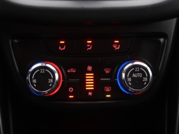 Opel Zafira C Tourer 1.6 CDTI ECOTEC 136KM 2014 Opel Zafira 1.6 CDTI, 1. Właściciel, 7 miejsc, zdjęcie 15