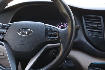 Hyundai Tucson III SUV 1.6 GDI 132KM 2016 Hyundai Tucson 1.6 GDI, Salon Polska, zdjęcie 16