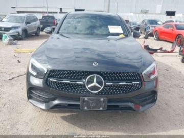 Mercedes GLC C253 2021 Mercedes-Benz GLC 2021 MERCEDES-BENZ GLC 300 4MATIC COUPE 2.0 Benzyna 255KM, zdjęcie 11