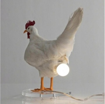 ZWARIOWANA LAMPKA KURA KURCZAK ZNOSZĄCA JAJKO USB