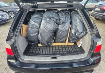 BMW Seria 5 E60 Touring 530 d 218KM 2004 BMW Seria 5 BMW Seria 5 3.0 Diesel 218KM, zdjęcie 35