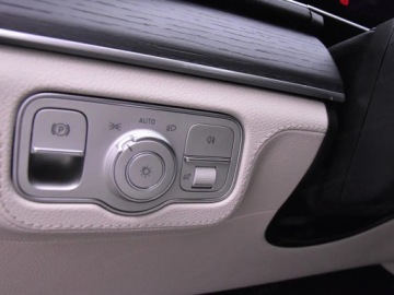 Mercedes GLE V167 SUV Facelifting 3.0 450d 367KM 2025 GLE Coupe 450 d 4-Matic AMG Line 3.0 (367KM) 2025, zdjęcie 8