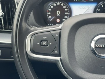 Volvo XC60 II Crossover T5 250KM 2018 Volvo XC 60 4x4 T5 Momentum 2018 kamera, zdjęcie 13