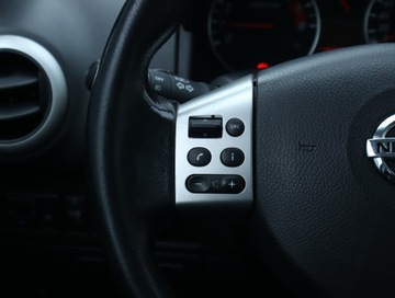 Nissan Note I Mikrovan Facelifting 1.4 88KM 2013 Nissan Note 1.4, Salon Polska, Klima, Klimatronic, zdjęcie 15