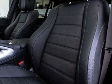 Mercedes GLS X167 SUV Facelifting 3.0 450d 367KM 2025 MERCEDES-BENZ GLS 450 d 4-MATIC AMG Line 3.0 (367KM) 2025, zdjęcie 4