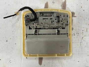 MAZDA 3 II BL LAMPA OSVĚTLENÍ KABINY ORAZ DRŽÁK NA BRÝLE