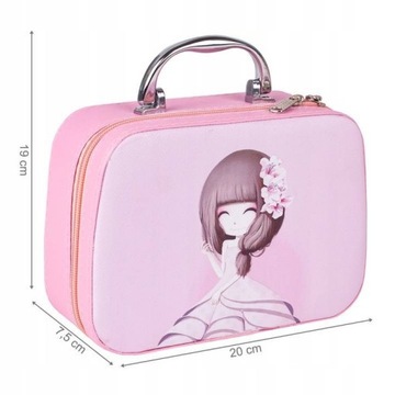 НАБОР КОСМЕТИКИ ДЛЯ МАКИЯЖА И НОГТЕЙ