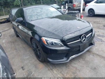 Mercedes Klasa C W205 2018 Mercedes-Benz Klasa C 2018 MERCEDES-BENZ C 300 4MATIC 2.0 Benzyna 241KM, zdjęcie 1