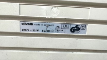 Пишущая машинка Olivetti PT 505