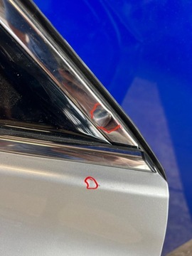 CAMRY DVEŘE PRAVÉ PŘEDNÍ