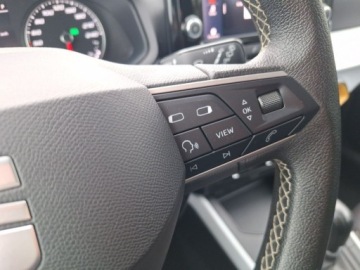 Seat Arona Crossover Facelifting 1.0 TSI 110KM 2022 Seat Arona serwis ASO 1.0TSI 110KM bezwypadkowy pakiety FullLink alufelgi, zdjęcie 17