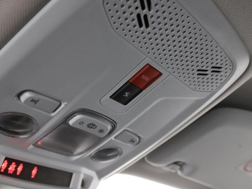 Peugeot 2008 II SUV 1.2 PureTech 130KM 2021 Peugeot 2008 automat full LED navi virtual cocpit, zdjęcie 39