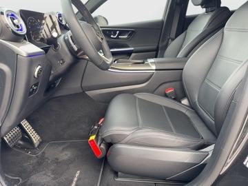 Mercedes GLC C254/X254 Coupe 2.0 220d 197KM 2025 Mercedes-Benz GLC 220 220d 4Matic Coupé Pakiet AMG, zdjęcie 17