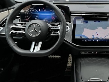 Mercedes Klasa E W214 Sedan 2.0 200 204KM 2025 E Klasa 200 4-Matic AMG 2.0 (204KM) 2025, zdjęcie 4
