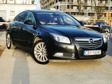 Opel Insignia I Sedan 2.0 CDTI ECOTEC 160KM 2010 OPEL INSIGNIA A Salon Polska, 2.0 CDTI ECOTEC 160KM, Manual