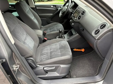 Volkswagen Tiguan I SUV Facelifting 1.4 TSI BlueMotion 160KM 2012 Volkswagen Tiguan 1.4 160 KM Kamera cofania Hak, zdjęcie 13