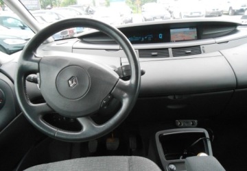 Renault Espace IV Van 2.0 dCi 130KM 2009 Renault Espace Renault Espace IV 2.0 diesel 130 KM 7 OSOB 2.0 Diesel 130KM, zdjęcie 9