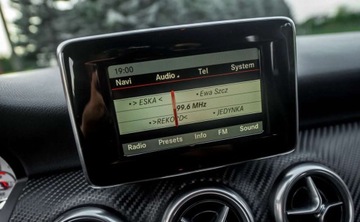 Mercedes Klasa A W176 Hatchback 5d 2.0 250 BlueEFFICIENCY 211KM 2014 Mercedes-Benz Klasa A SPORT-Pakiet 2.0B 211Ps 4x4 Skora Bixenon Navi Ledy, zdjęcie 30