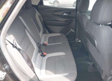 Chevrolet TrailBlazer II 2023 Chevrolet Trailblazer 2023, 1.3L, 4x4, LT, po gradobiciu 1.3 Benzyna 155KM, zdjęcie 10