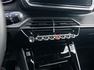 Peugeot 2008 II 2025 Od ręki - Allure e-DCS 1.2 mHEV 145KM / Pakiet Vision &amp; Drive Assist +, zdjęcie 12