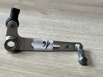 Kawasaki Z900 Dźwignia zmiany biegów.