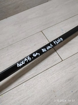 10058. Audi Q3 Правый перевод 83A837475