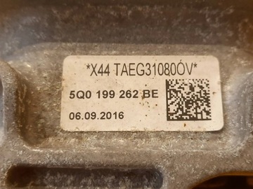 SKODA KAMIQ UCHYCENÍ ULOŽENÍ MOTORU 5Q0199262BE