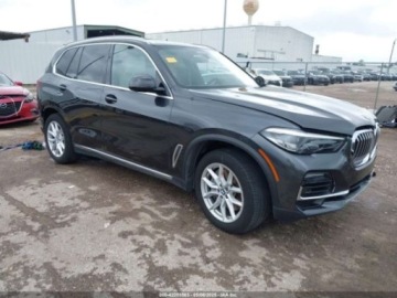 BMW X5 G05 2021 BMW X5 2021 BMW X5 xDrive45e Plug-In Hybrid 3.0 Benzyna 282KM, zdjęcie 1