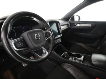 Volvo XC40 Crossover Plug-In 1.5 T5 Plug-in Hybrid 262KM 2020 Volvo XC 40 R-Design PHEV auotomat alcantara navi, zdjęcie 13