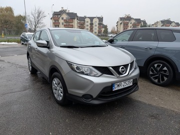 Nissan Qashqai II Crossover 1.2 DIG-T 115KM 2015 NISSAN Qasqhai 1.2 dig-t Visia 2015 r., z polskiego salonu, Wrocław
