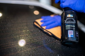 ADBL HYBRID GLASS жидкость для чистки стекол с гидрофобным эффектом 500мл