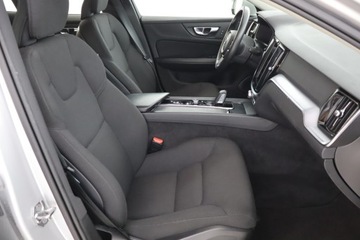 Volvo V60 II  2021 Volvo V60 B4, Salon Polska, 1. Właściciel, zdjęcie 8