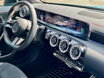 Mercedes CLA C118/X118 Shooting Brake Facelifting 1.3 200 163KM 2024 CLA 200 AMG Line Shooting Brake 1.3 (163KM) 2024, zdjęcie 6