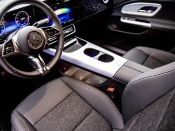 Mercedes CLA C118/X118 2025 MERCEDES-BENZ CLA 200 Progressive Sedan 1.5 (163KM) 2025, zdjęcie 5