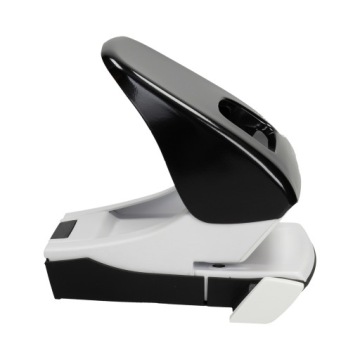 Офисный дырокол Leitz Wow на 30 листов, черный