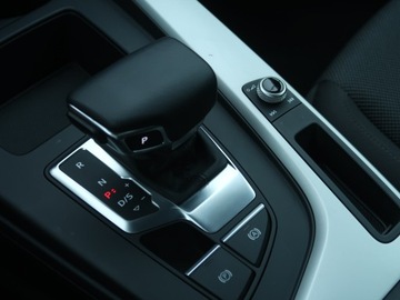 Audi A4 B9 Limousine Facelifting 2.0 35 TFSI 150KM 2021 Audi A4 35 TFSI, Salon Polska, 1. Właściciel, zdjęcie 16