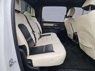  RAM 1500 Big Horn Crew Cab Short Bed 2021 5.7 Benzyna 395KM, zdjęcie 16