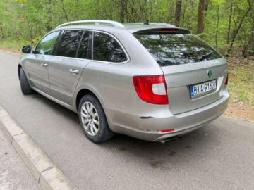 Skoda Superb II Kombi 2.0 TDI CR DPF 140KM 2010 Skoda Superb 2.0TDI 140KM DSG Sprawdz 2.0 Diesel 140KM, zdjęcie 23