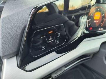 Volkswagen Golf VIII Variant 1.5 TSI 130KM 2022 Volkswagen Golf SalonPL serwis ASO 1.5TSI 130KM bezwypadkowy pakiety AppCo, zdjęcie 21