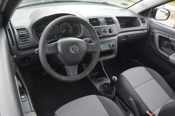 Skoda Fabia 2014 Škoda Fabia Skoda Fabia 1.6TDI Polski Salon, zdjęcie 15