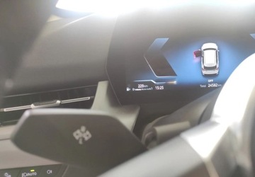 BMW X1 U11 2023 BMW X1 nowy model, skora perforowana Wersja 20i 156KM benzyna turbo 2.0, zdjęcie 6