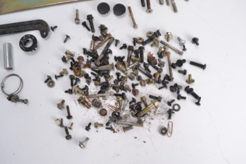 Винты крепления рамы SYM JOYMAX 125 10-12